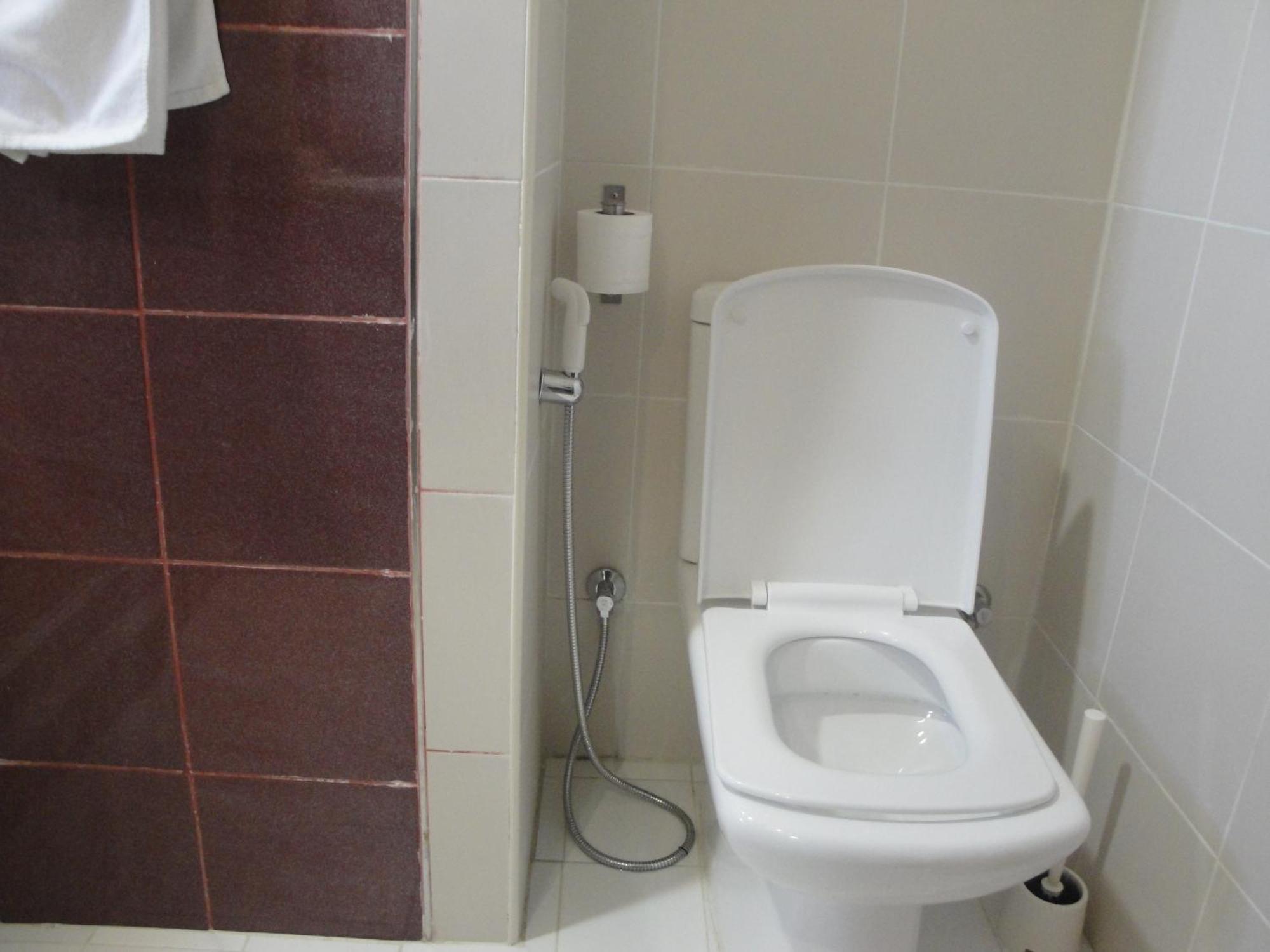 Marina Royal Hotel Suites Кувейт Экстерьер фото