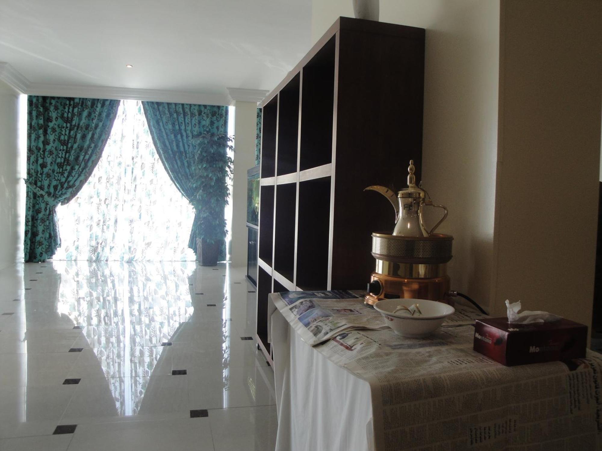 Marina Royal Hotel Suites Кувейт Экстерьер фото